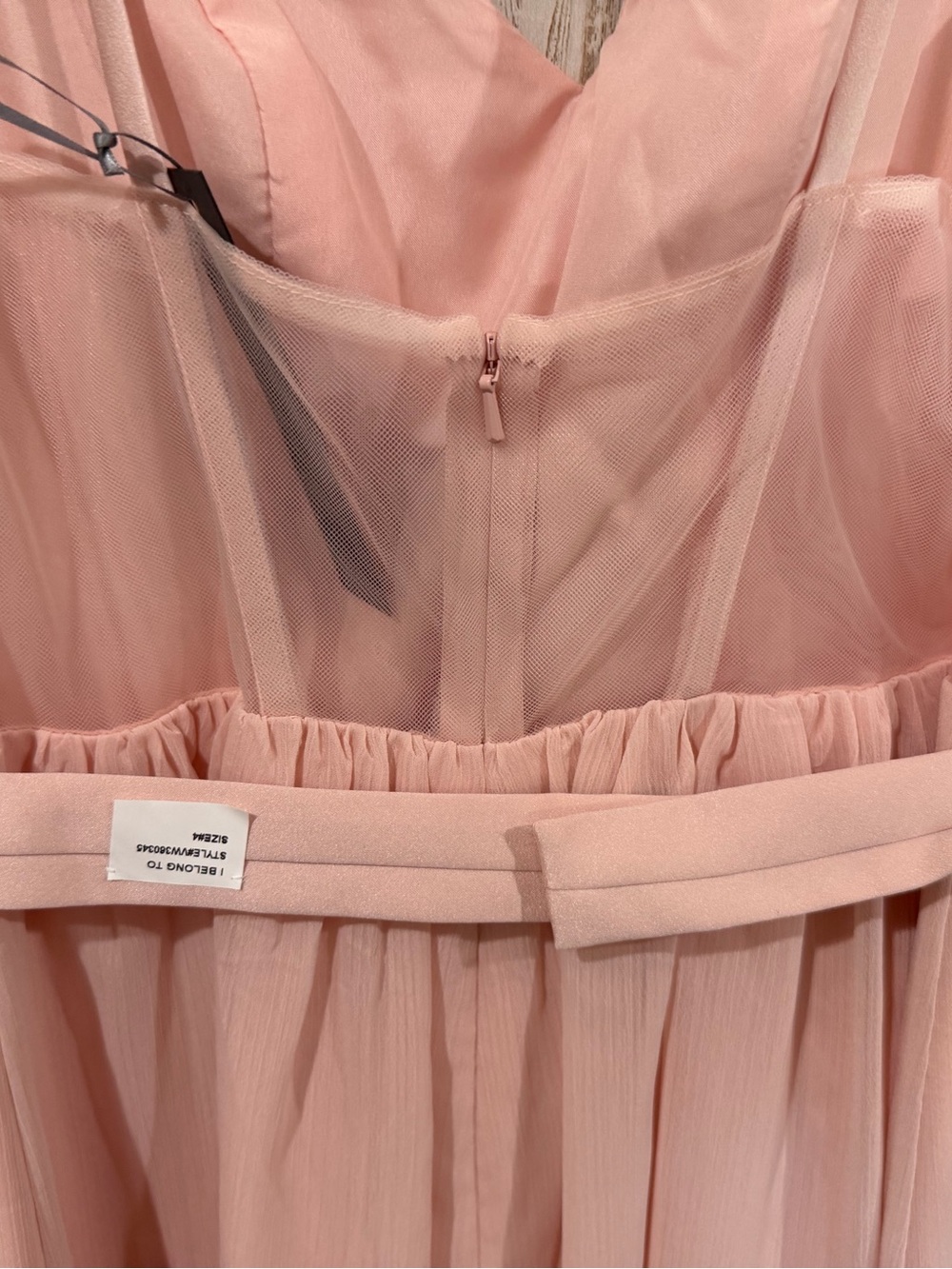 Vera Wang White Blush Pink Formal Gown – Size 4 – NWT - Picture 4 of 6